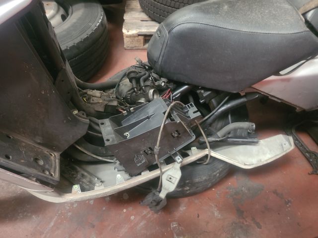 peugeot satelis 125cc