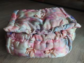 portagioie imbottito in stoffa