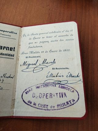 Carnet de socio cooperativa  años 30.