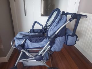 Carrito de muñecas con capota