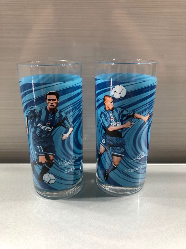 Vasos de futbolistas