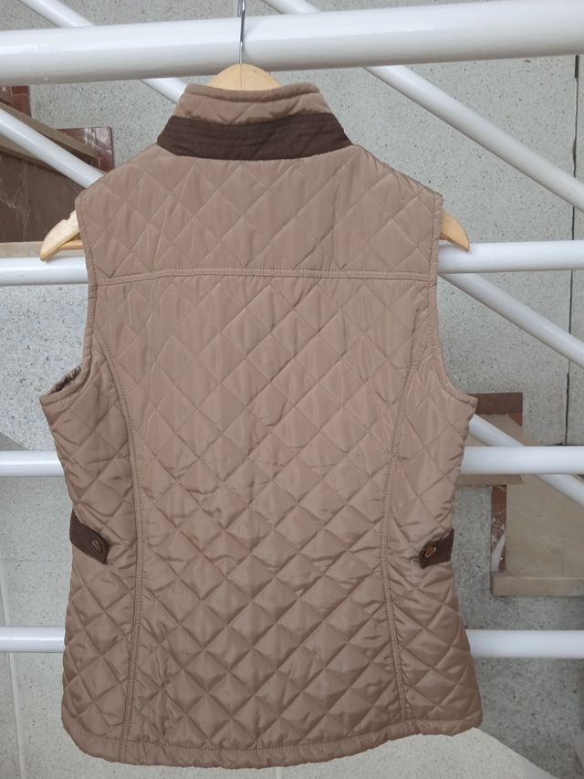 chaleco Camel talla M