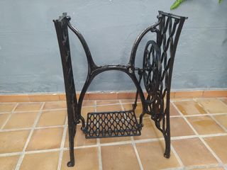 Pie de máquina de coser