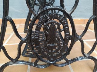 Pie de máquina de coser