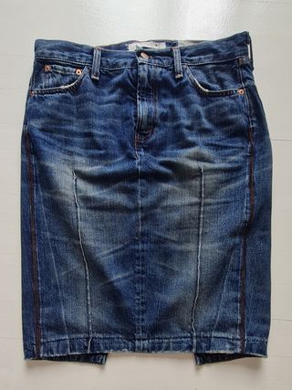 Falda vaquera edición limitada.