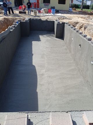 Empresa construcción piscinas // Gunitado//