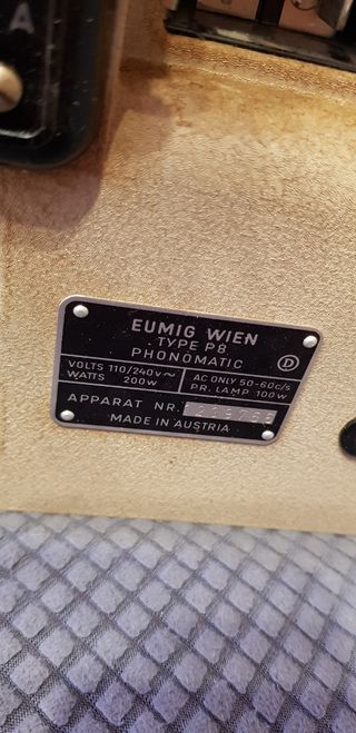 Proyector de cine súper 8. EUMIG WIEN TYPE P8