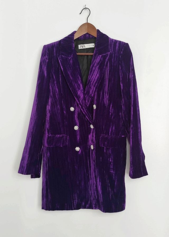 Blazer vestido Zara d'occasion pour 38 EUR in Santa Cruz de