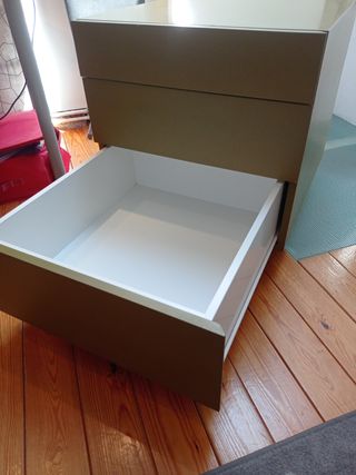 cajonera de 3 cajones de grab capacidad.
