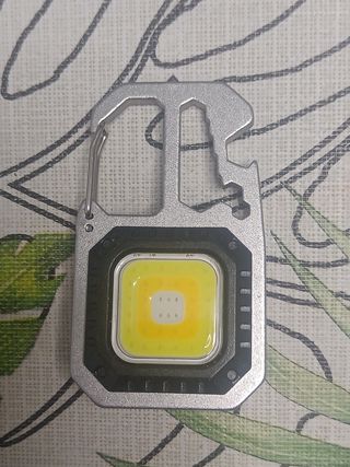 NUEVA LINTERNA MULTIFUNCIÓN 