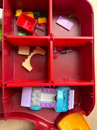 Maletín LEGO friends Granja (10746)