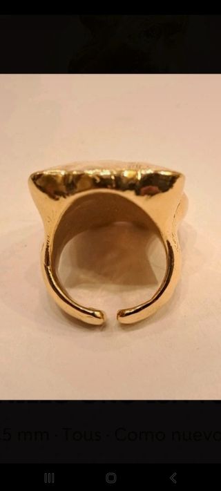 Anillo oso de oro de 18k.