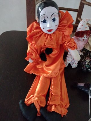 Stock di 4 bambole ceramica Poirot