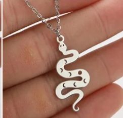 colgante serpiente 