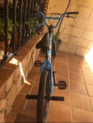 Bicicleta BMX