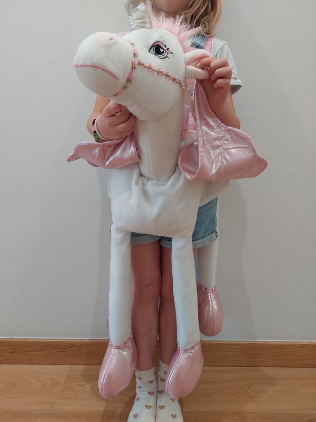 vendo disfraz de unicornio de "Dress up by desing"