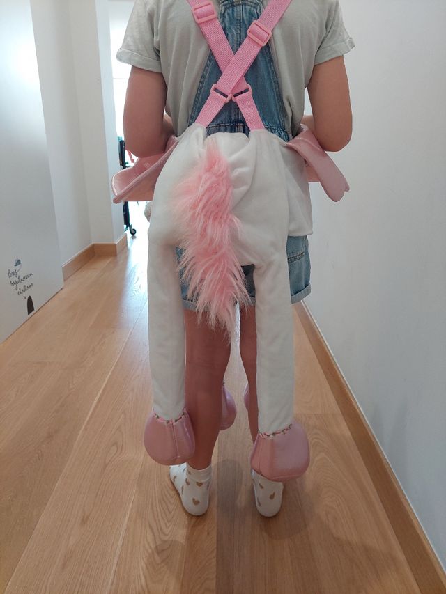 vendo disfraz de unicornio de "Dress up by desing"