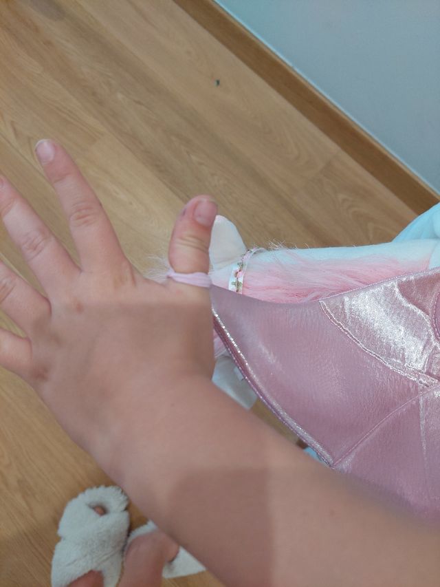 vendo disfraz de unicornio de "Dress up by desing"