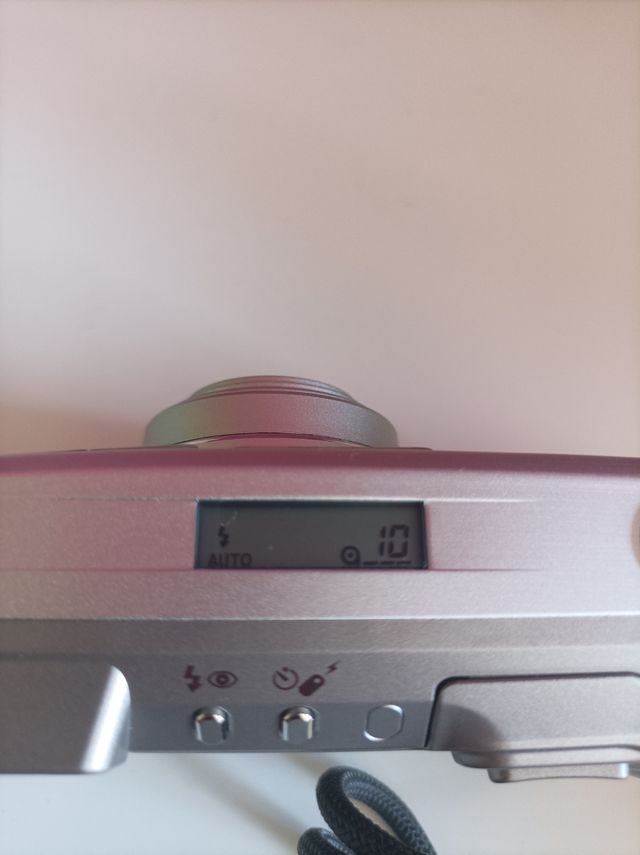 cámara analógica minolta riva zoom 125