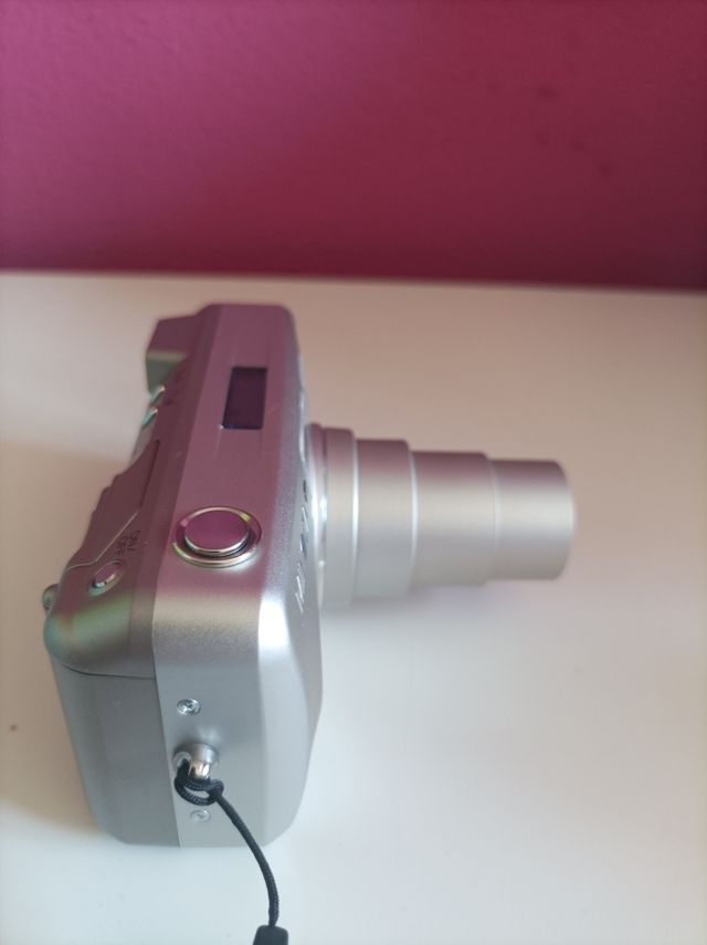 cámara analógica minolta riva zoom 125