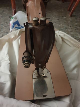 máquina antigua de coser,Singer.