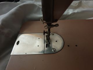 máquina antigua de coser,Singer.