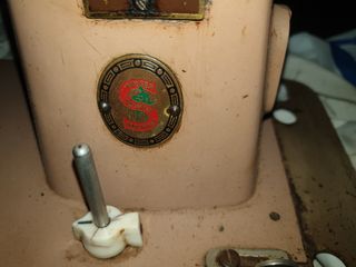 máquina antigua de coser,Singer.