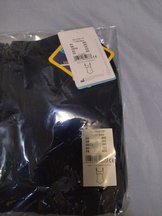 Bañador de mujer para protesis.amoena