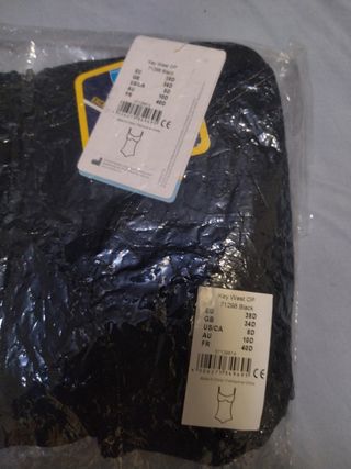 Bañador de mujer para protesis.amoena