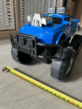 Vehículo fastlane 30cm con luz sonido y movimiento