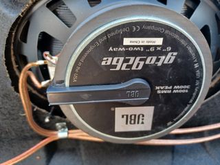 bandeja altavoces seat ibiza