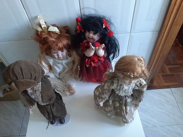 colecion  la vendo toda en 60 euro