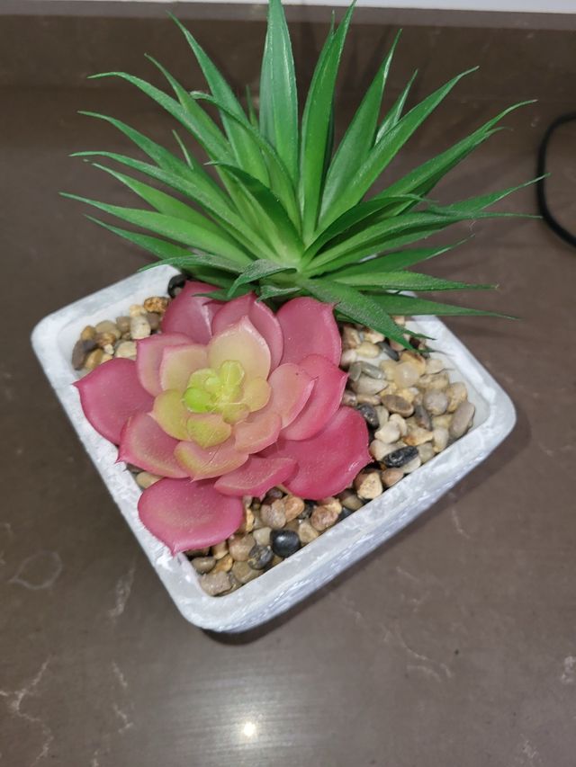 VASO DE FLORES ARTIFICIAIS