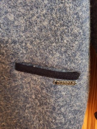 Chaqueta austriaca azul Ruedas
