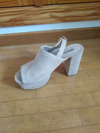 Mules/zuecos plataforma