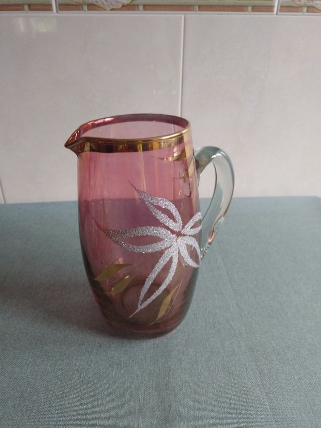 Juego de jarra y vasos