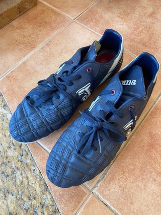 Botas de fútbol JOMA... 