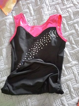 Maillot y pantalón corto de gimnasia rítmica