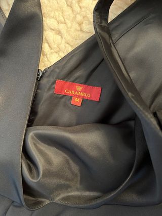 Vestido satinado de Caramelo