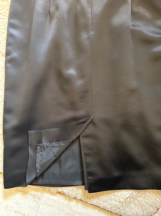Vestido satinado de Caramelo