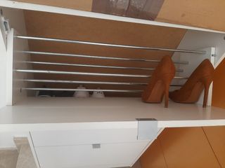 Zapatero blanco brillo