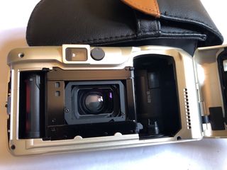 Cámara fotos retro Olympus mju II 115