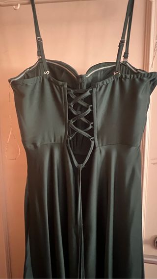 Vestido noche. Verde botella.