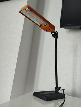 Lámpara flexo finesa