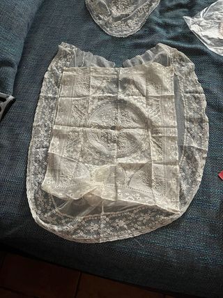 VOLANTE ENCAJE ANTIGUO DE TUL BORDADO