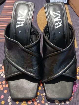 Sandalia Zara n 37.