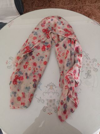 Pañuelo flores