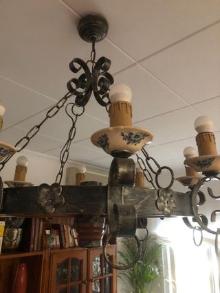 LÁMPARA RÚSTICA RUEDA