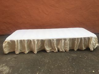 Colcha y cubre canapé