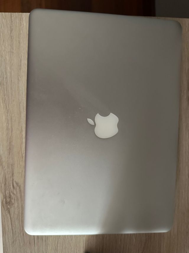 Apple MacBook Pro